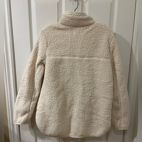 Sweater Time and Tru Size M(8-10) cream color - Picture 2 of 5
